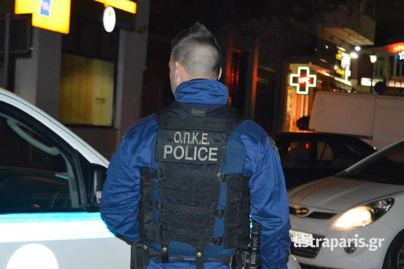 Πιάστηκε στα πράσα και αντέδρασε!-Άνδρας που πουλούσε ναρκωτικά τραυμάτισε με γυαλί Αστυνομικό της ΟΠΚΕ!